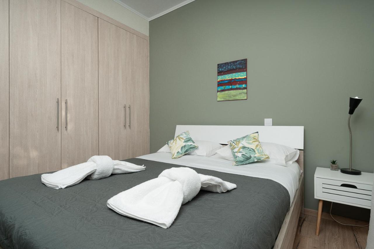 Mtc-Sfs Apartment By The Sea And Airport Pórto Ráfti Екстериор снимка
